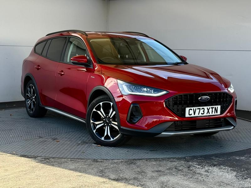 Used Ford Focus 2023 for sale - 76670123: Photo 1