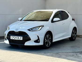 Used Toyota Yaris 2024 for sale - 79029865: Photo