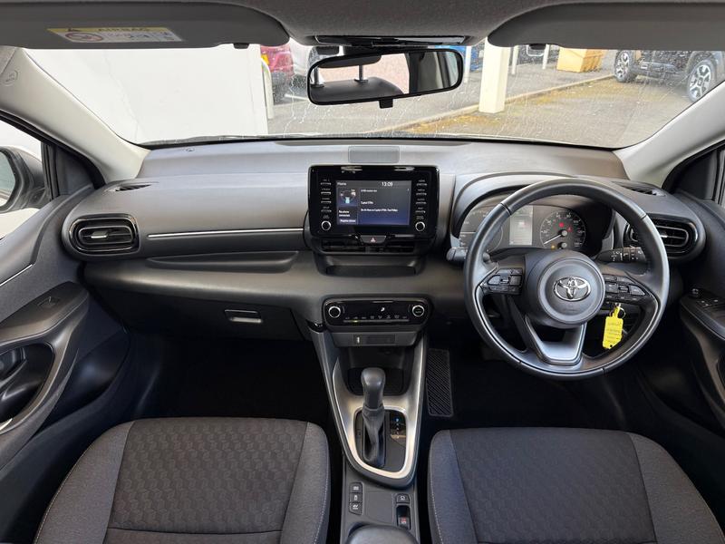 Used Toyota Yaris 2022 for sale - 77619983: Photo 12