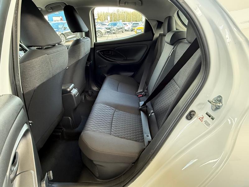 Used Toyota Yaris 2022 for sale - 77619983: Photo 15