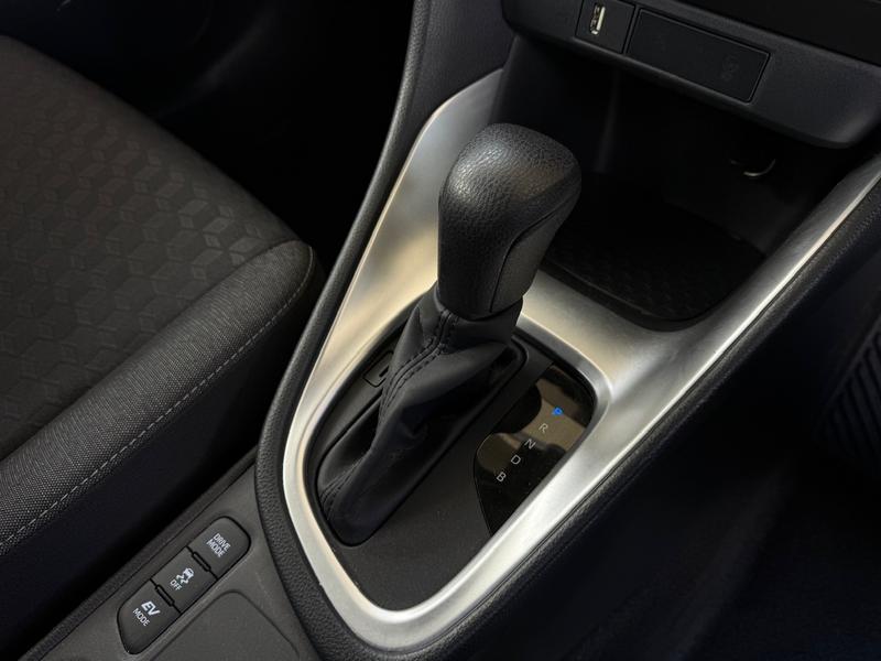 Used Toyota Yaris 2022 for sale - 77619983: Photo 29