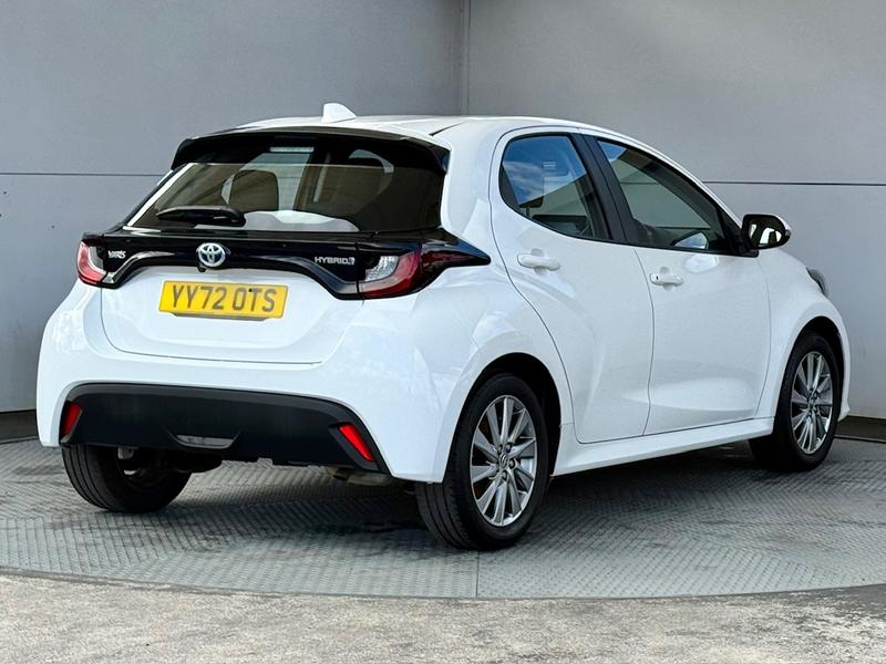 Used Toyota Yaris 2022 for sale - 77619983: Photo 8