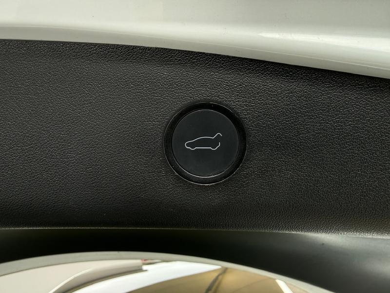 Used Tesla Model 3 2023 for sale - 78021253: Photo 12