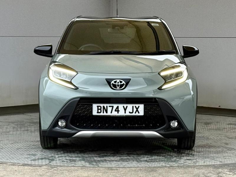Used Toyota Aygo X 2024 for sale - 77570633: Photo 2