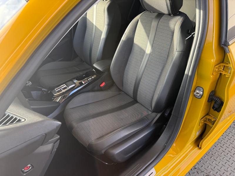 Used Peugeot 208 2023 for sale - 76332495: Photo 13