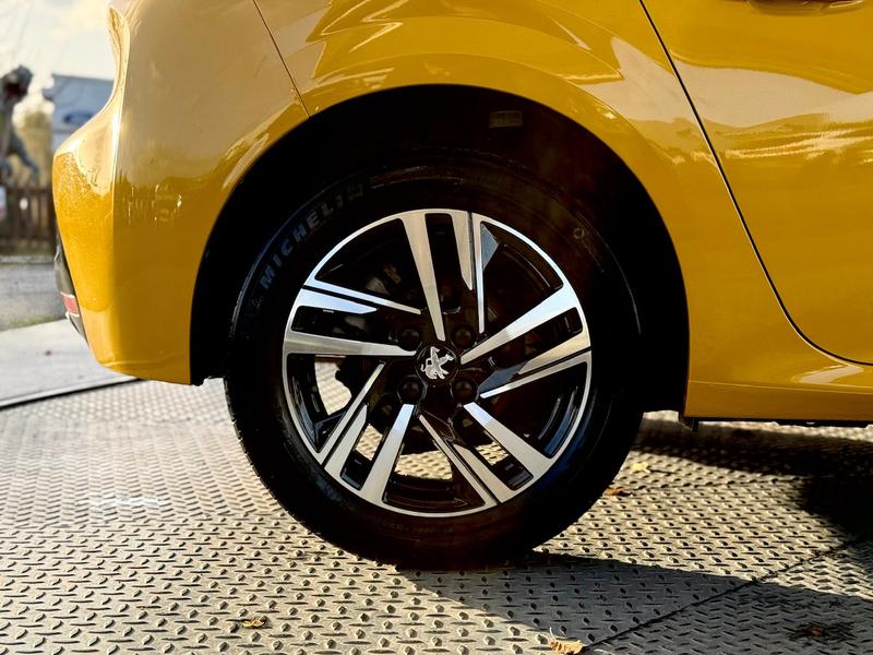 Used Peugeot 208 2023 for sale - 76332495: Photo 31