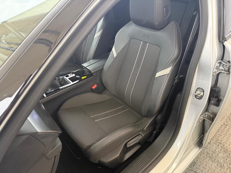 Used Vauxhall Astra 2023 for sale - 76819289: Photo 12