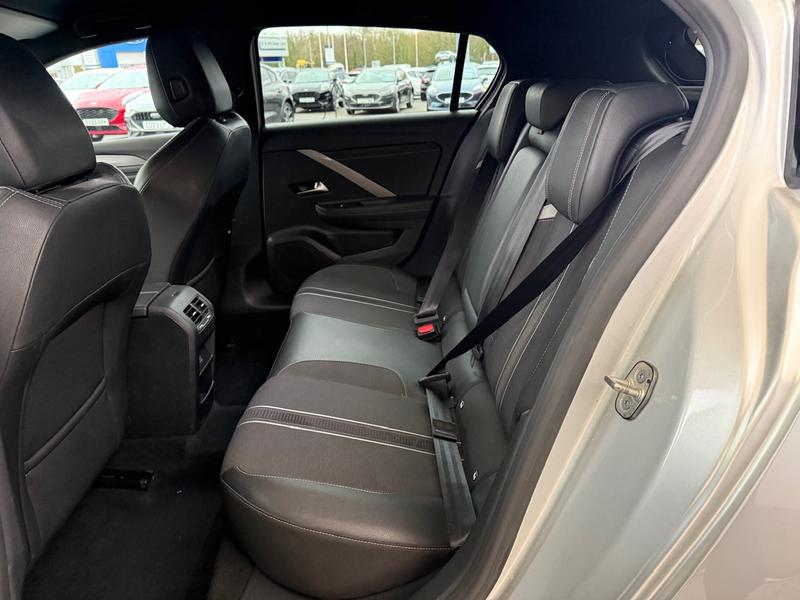 Used Vauxhall Astra 2023 for sale - 76819289: Photo 13