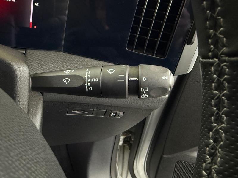 Used Vauxhall Astra 2023 for sale - 76819289: Photo 23