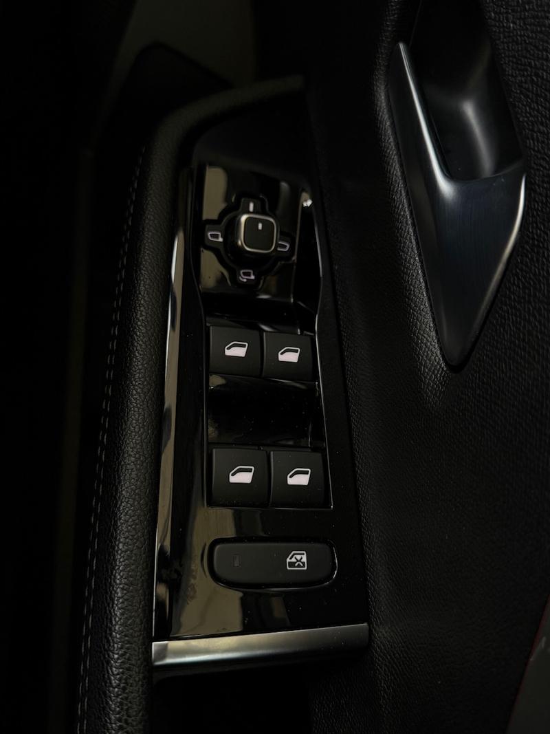 Used Vauxhall Astra 2023 for sale - 76819289: Photo 31