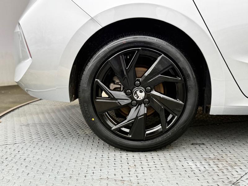 Used Vauxhall Astra 2023 for sale - 76819289: Photo 33