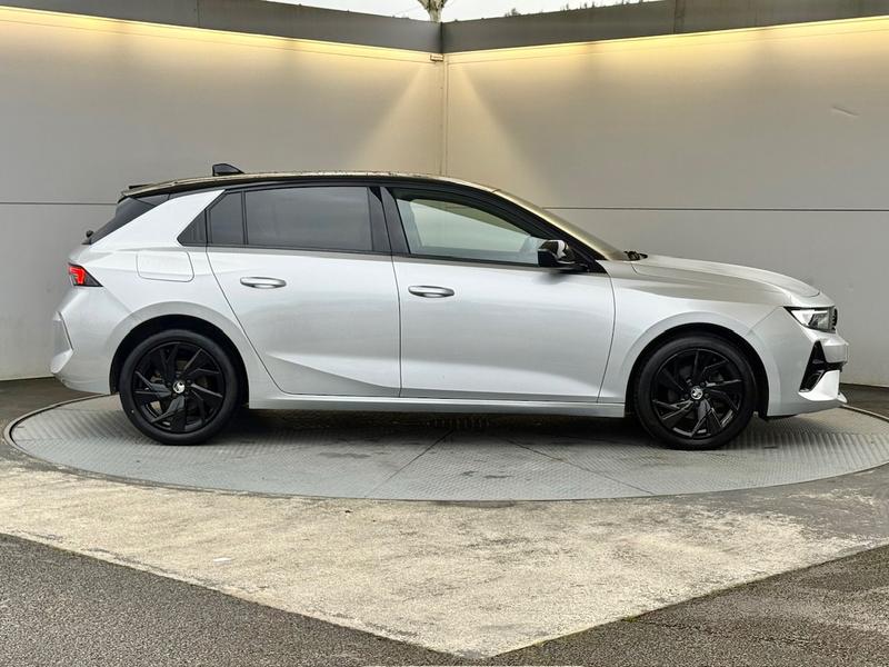 Used Vauxhall Astra 2023 for sale - 76819289: Photo 9