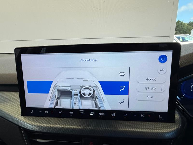 Used Ford Focus 2023 for sale - 75084329: Photo 13