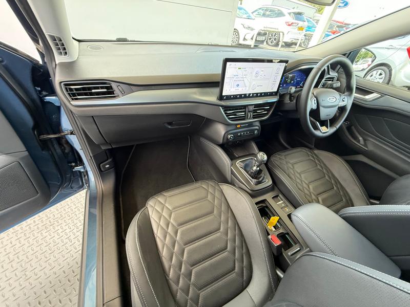 Used Ford Focus 2023 for sale - 75084329: Photo 28