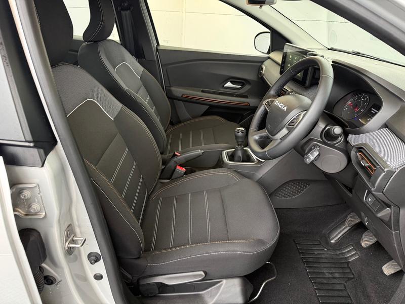 Used Dacia Sandero Stepway 2023 for sale - 76949023: Photo 17