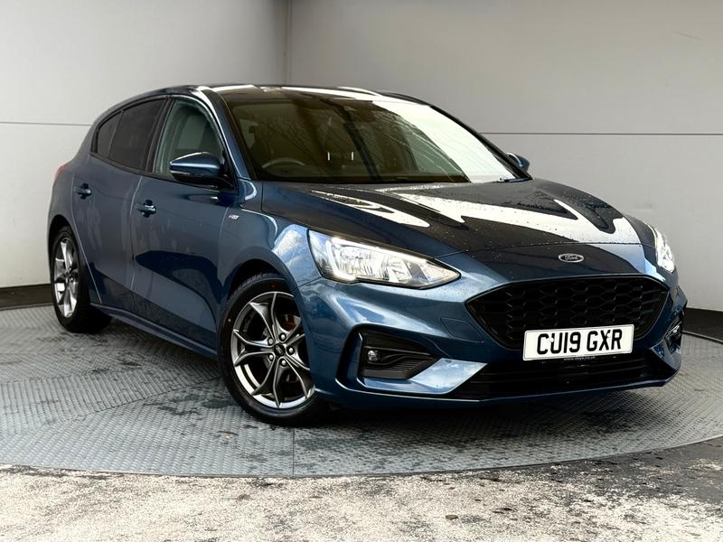 Used Ford Focus 2019 for sale - 76394232: Photo 1