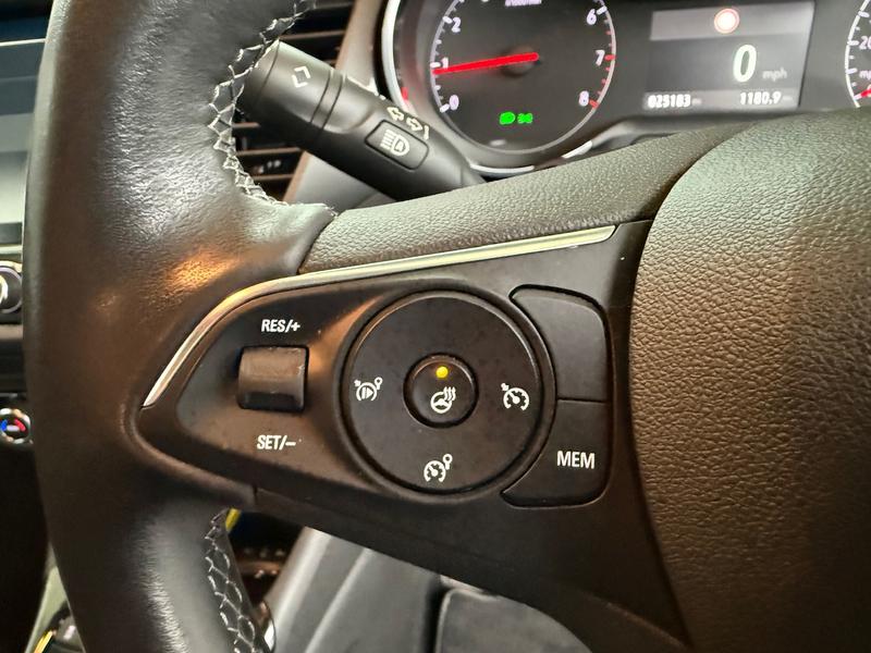 Used Vauxhall Crossland 2023 for sale - 76126501: Photo 23