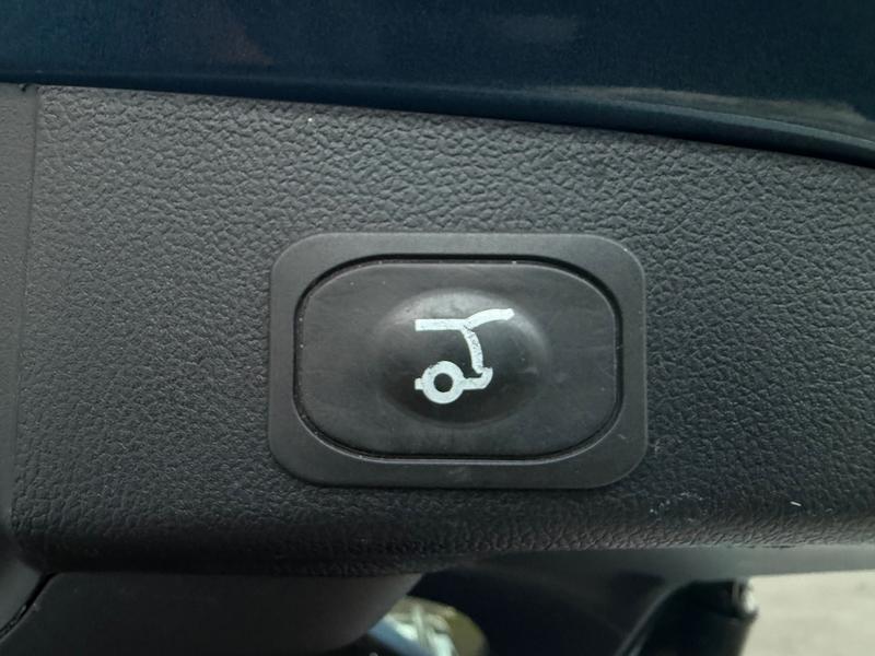 Used Ford Focus 2022 for sale - 77067443: Photo 11