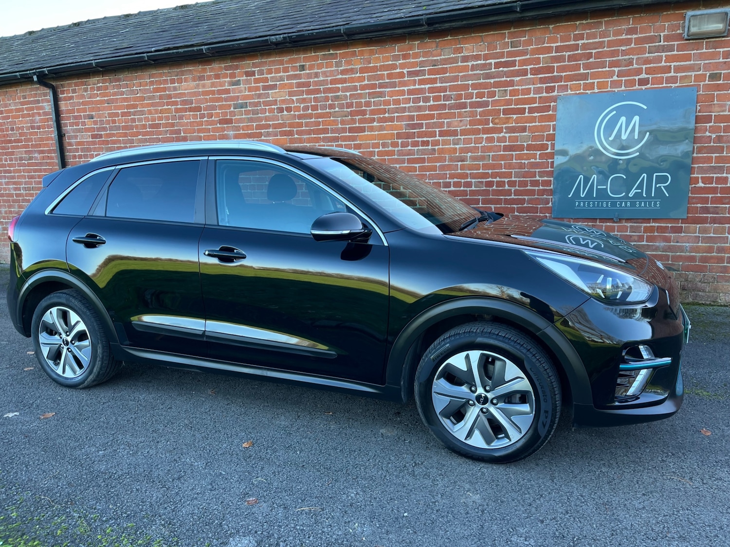 Used Kia Niro 2021 for sale - 76638430: Photo 1