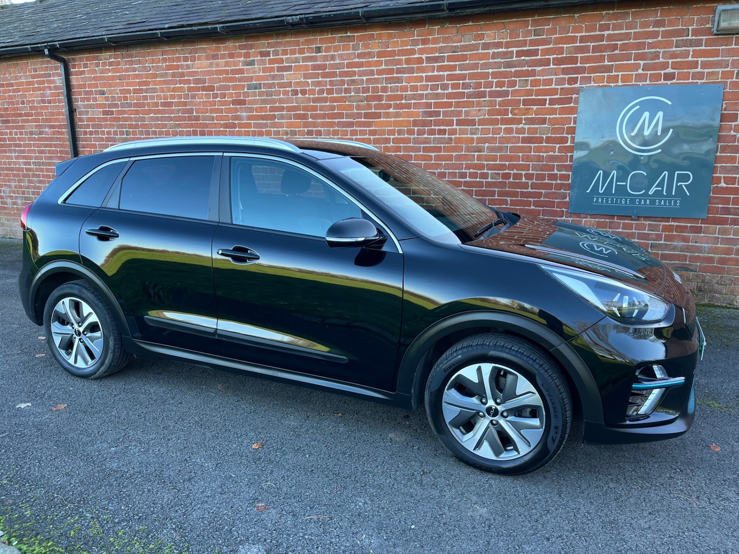 Used Kia Niro 2021 for sale - 76638430: Photo 2