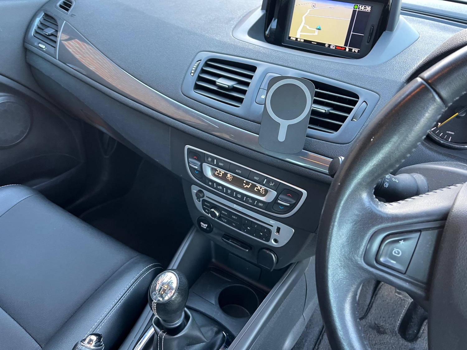 Used Renault Megane 2016 for sale - 76618901: Photo 9