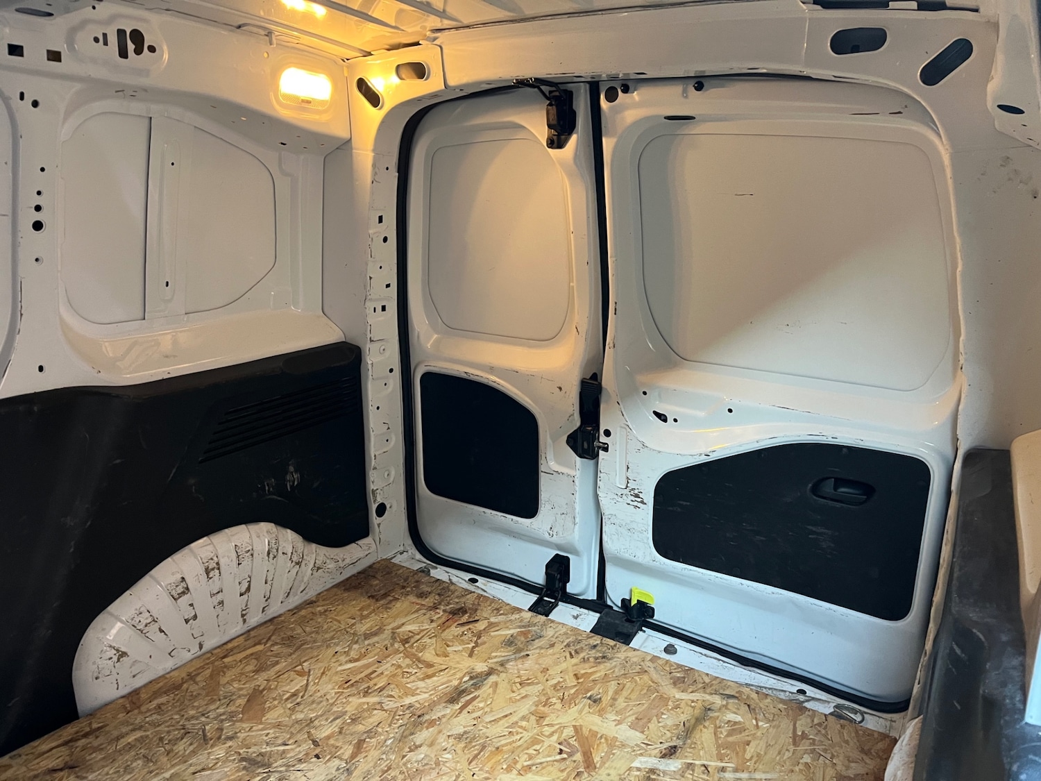 Used Peugeot Partner 2019 for sale - 76618903: Photo 14