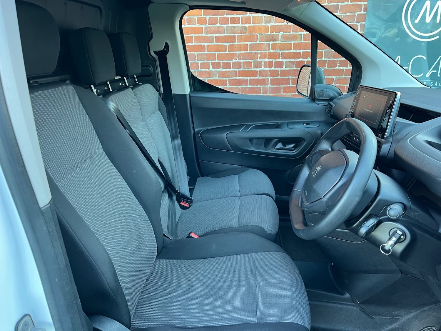 Used Peugeot Partner 2019 for sale - 76618903: Photo 17