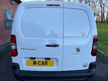Used Peugeot Partner 2019 for sale - 76618903: Photo