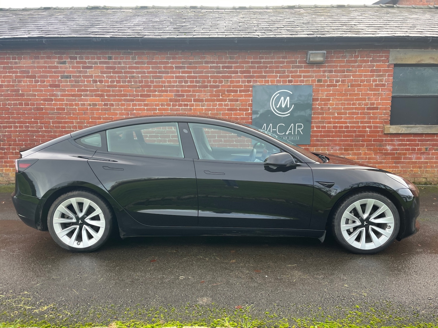 Used Tesla Model 3 2021 for sale - 76919559: Photo 3