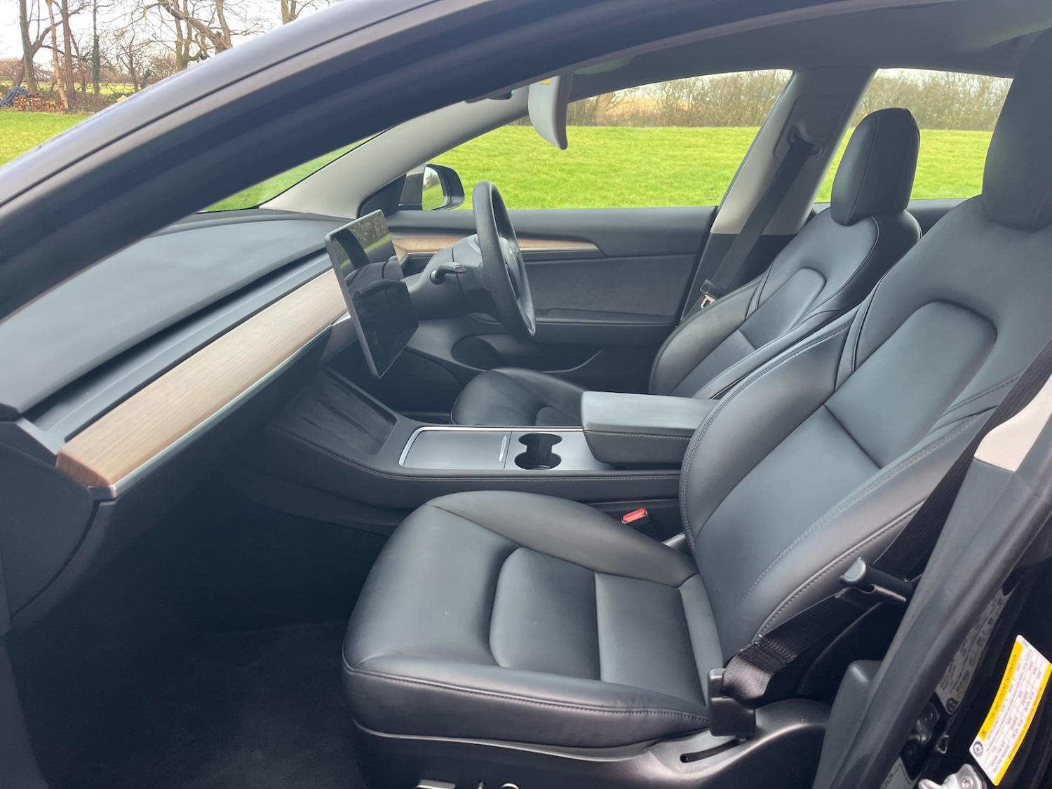 Used Tesla Model 3 2021 for sale - 76919559: Photo 5