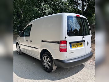 Used Volkswagen Caddy 2013 for sale - 79700780: Photo