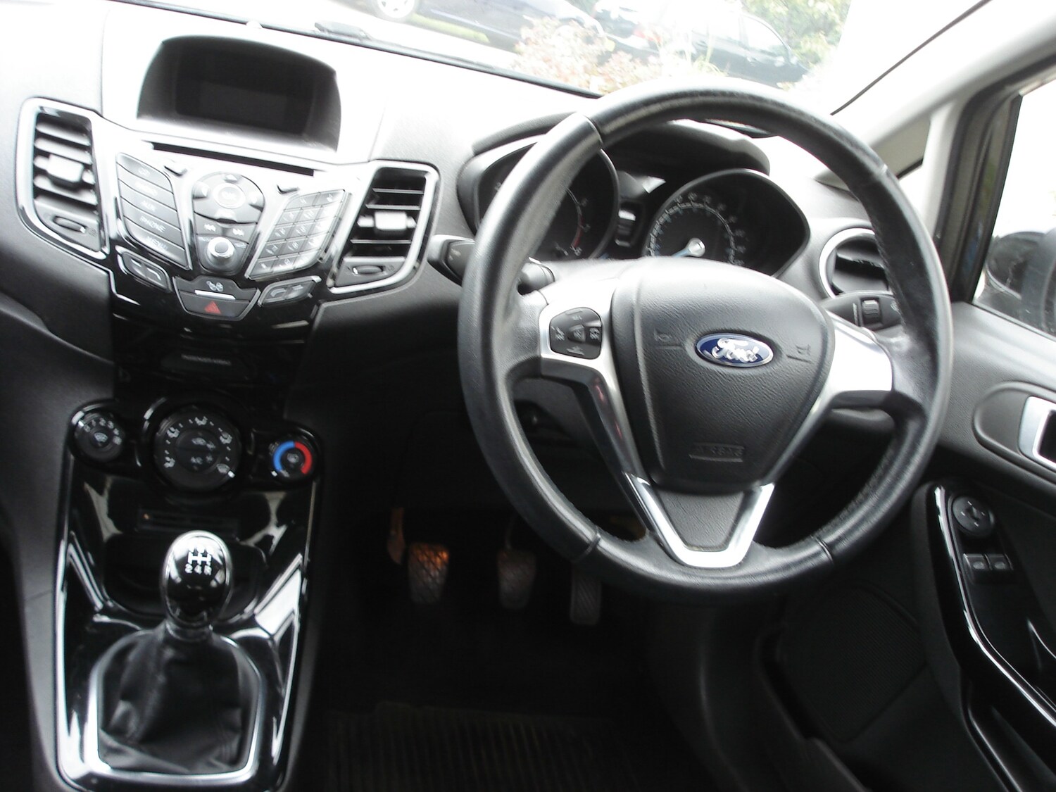 Used Ford Fiesta 2015 for sale - 76026226: Photo 19