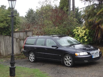 Used Volvo V70 2005 for sale - 79773534: Photo