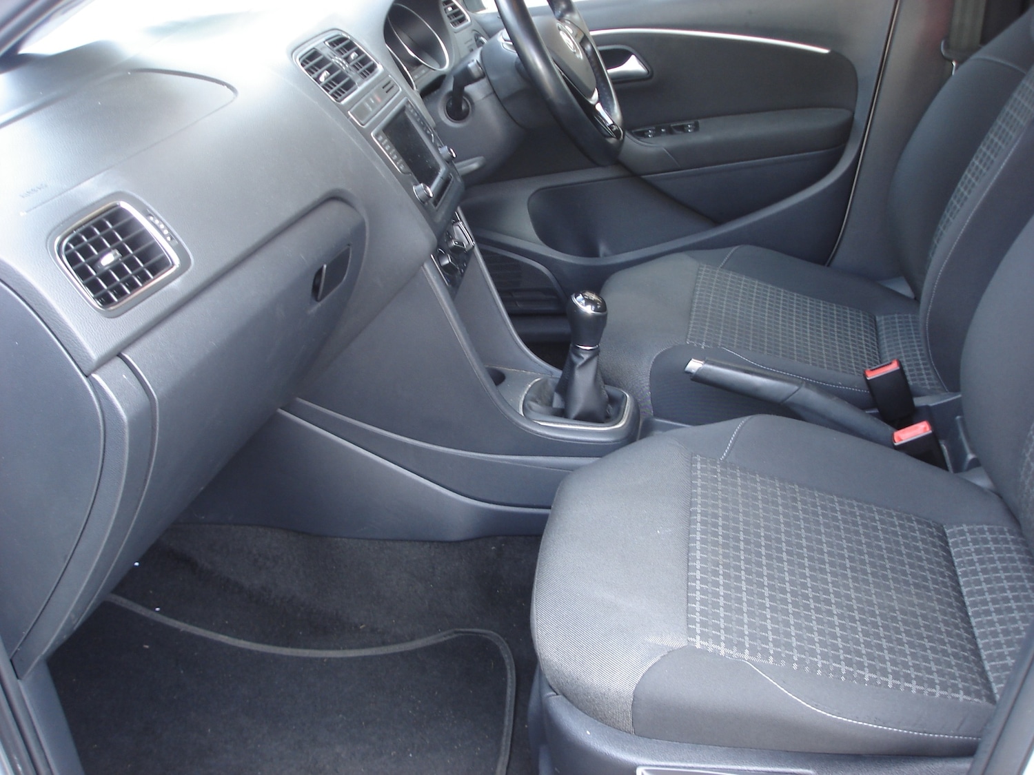 Used Volkswagen Polo 2014 for sale - 78016566: Photo 7