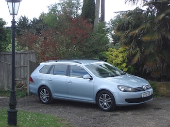 Used Volkswagen Golf 2010 for sale - 79483540: Photo