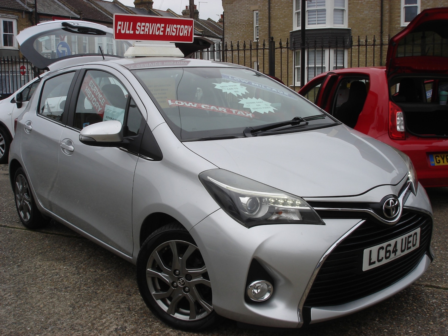 Used Toyota Yaris 2015 for sale - 76380363: Photo 3