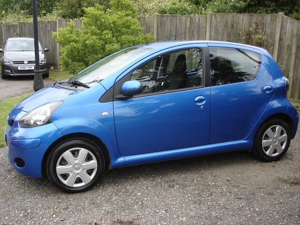 Used Toyota AYGO 2011 for sale - 71297061: Photo 13