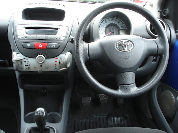 Used Toyota AYGO 2011 for sale - 71297061: Photo 20