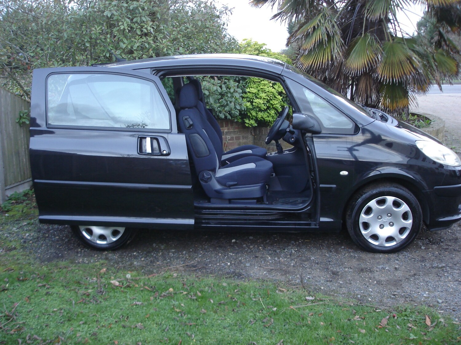 Used Peugeot 1007 2006 for sale - 76510474: Photo 13