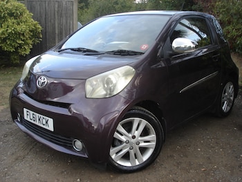 Used Toyota IQ 2011 for sale - 79580489: Photo