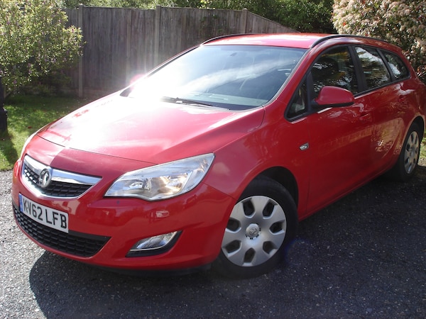 Used Vauxhall Astra 2012 for sale - 70718077: Photo 5