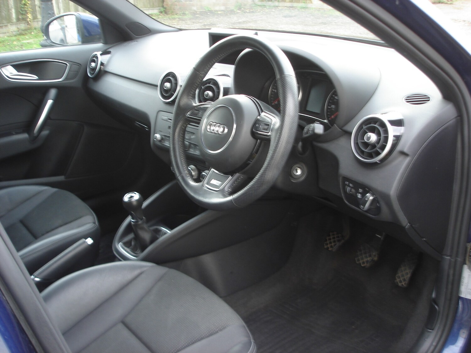 Used Audi A1 2012 for sale - 76483237: Photo 17