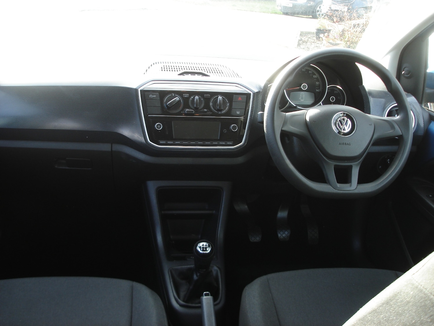 Used Volkswagen up! 2019 for sale - 78133369: Photo 8