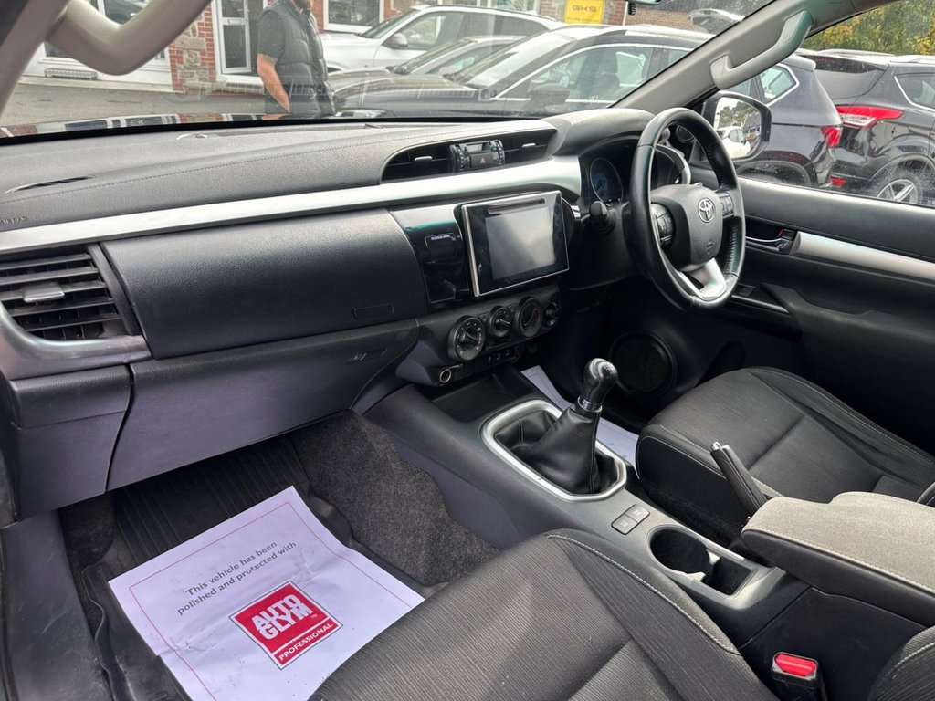 Used Toyota Hilux 2018 for sale - 76111881: Photo 21