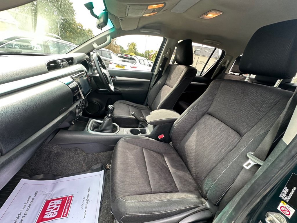 Used Toyota Hilux 2018 for sale - 76111881: Photo 23