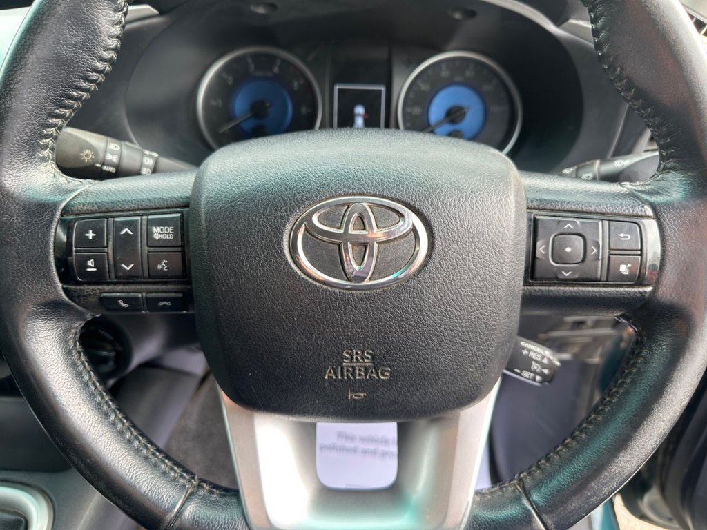 Used Toyota Hilux 2018 for sale - 76111881: Photo 27