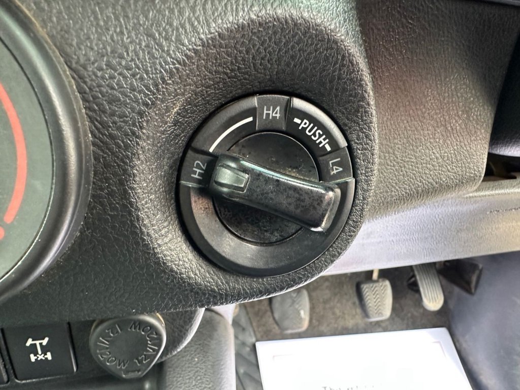 Used Toyota Hilux 2018 for sale - 76111881: Photo 29