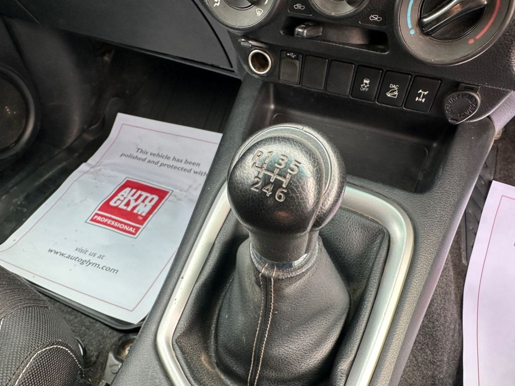 Used Toyota Hilux 2018 for sale - 76111881: Photo 30