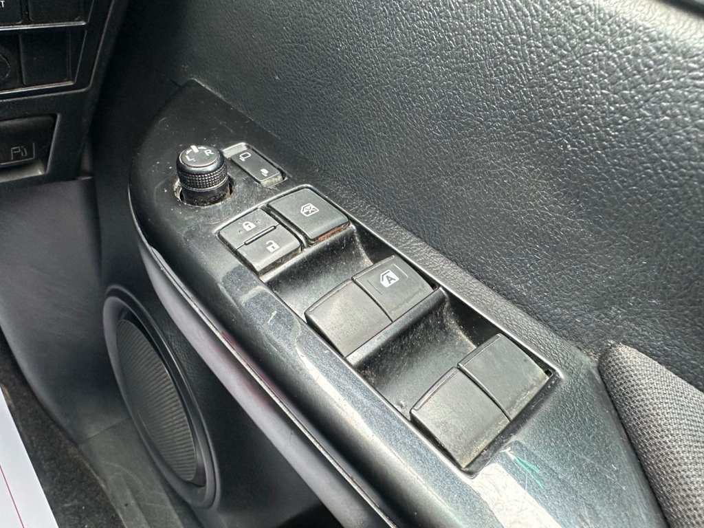 Used Toyota Hilux 2018 for sale - 76111881: Photo 33
