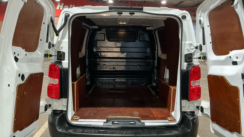 Used Citroen Dispatch 2022 for sale - 77275918: Photo 16